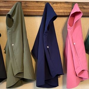 Figs scrub top, pink